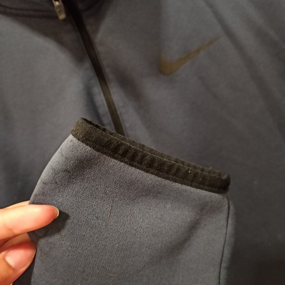 Nike Sweater zip up jacket - Picture 5 of 11